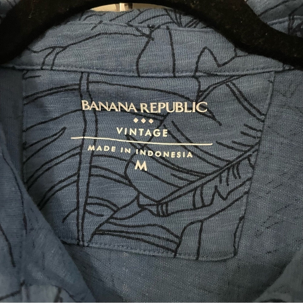 Banana Republic polo size M EUC - Picture 4 of 4